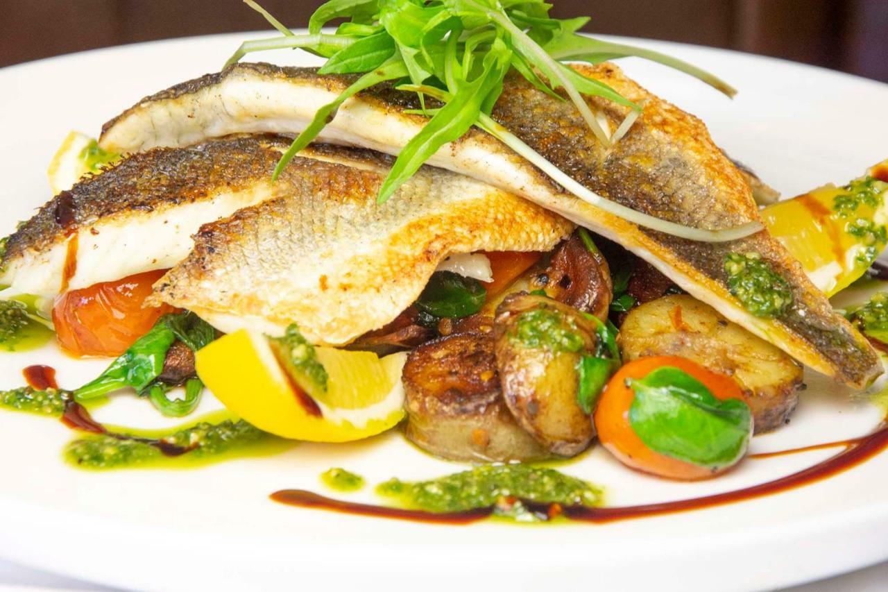 מולרני Nevins Newfield Inn Ltd מראה חיצוני תמונה